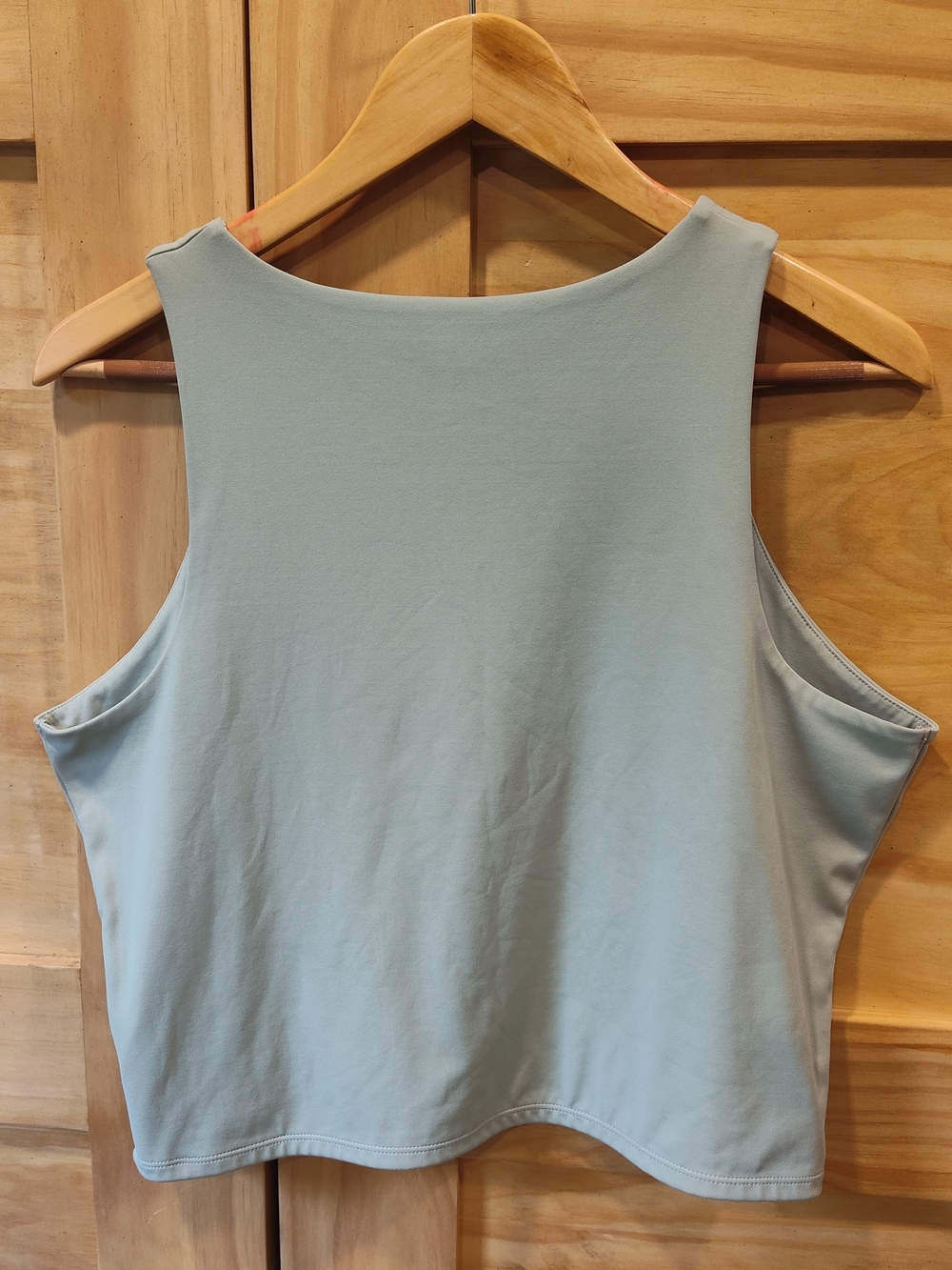 Express Body Contour Sage Sleeveless Cropped Boat Neck Tank Top | XL - Picture 2 of 4